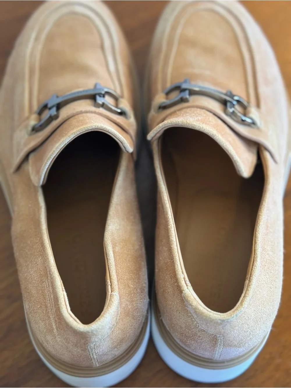 Ferragamo Men's Tan Suede Gancini Bit Loafers Sport Sole Size 8M With Box